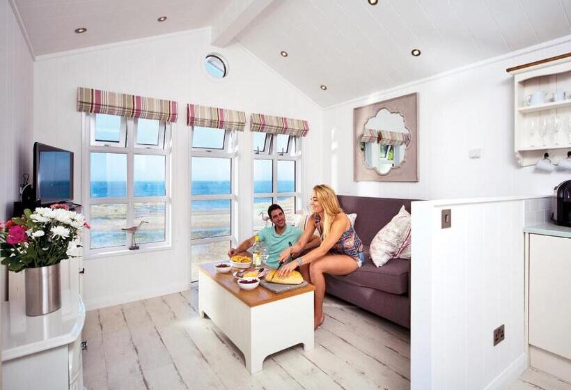 オーシャンビューのプレミアムルーム。, Beach Cove Coastal Retreat