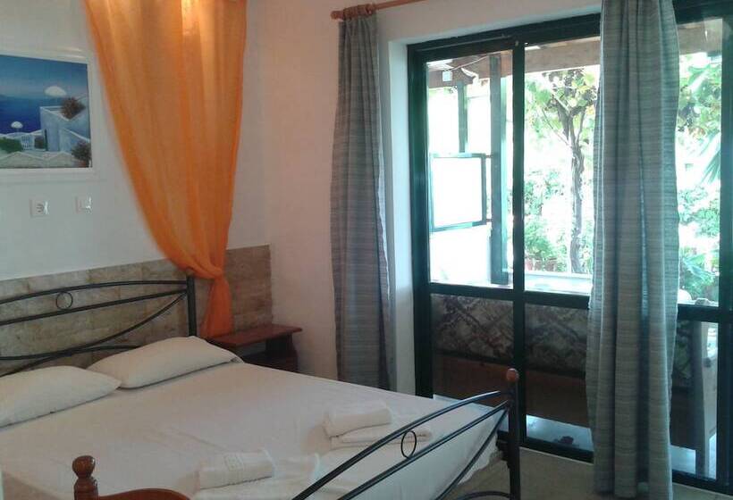 شقة عائلية, Corfu Andromaches Holiday Apartments