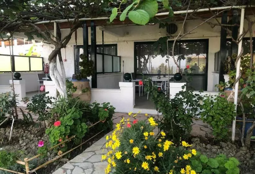 家族用アパートメント, Corfu Andromaches Holiday Apartments