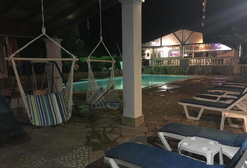 家庭公寓, Corfu Andromaches Holiday Apartments