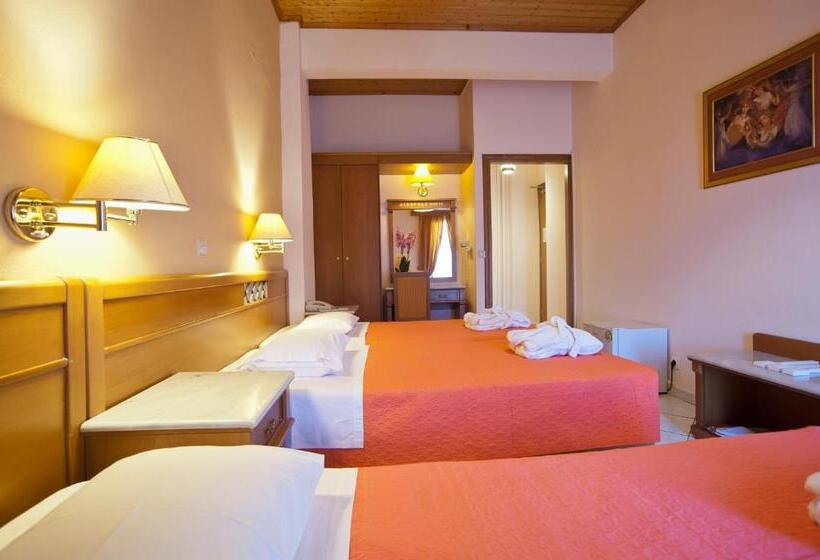 غرفة قياسية ثلاثية ذات اطلالة, Acropole Delphi City