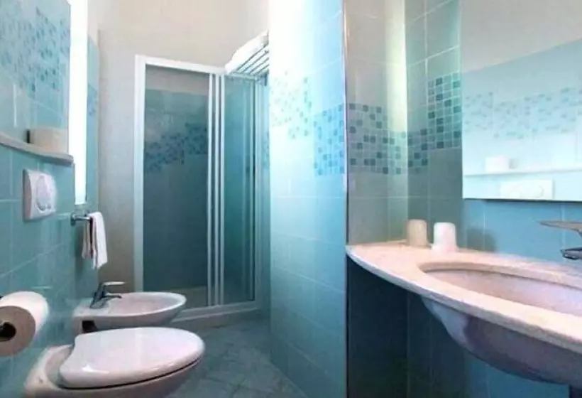 Standard-huone, Acropolis
