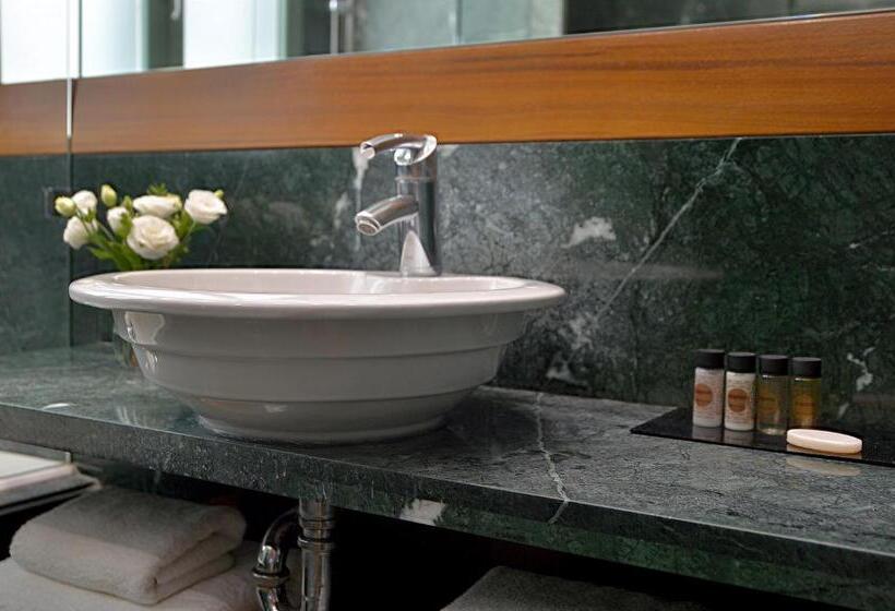 豪华房间, Athenaeum Eridanus Luxury