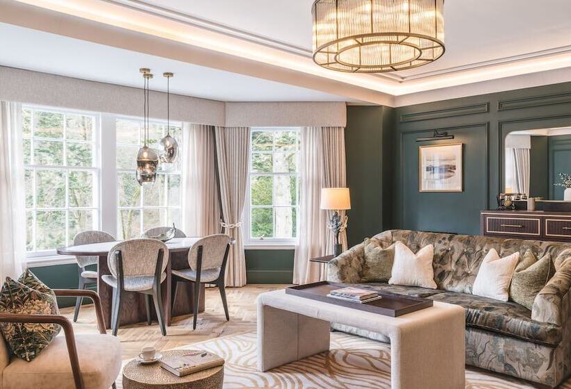 جناح, Dunkeld House