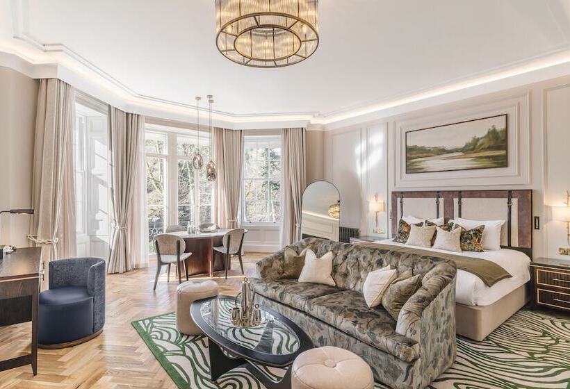 جناح, Dunkeld House