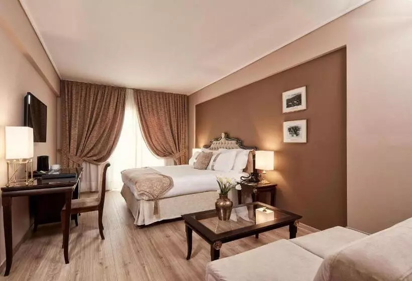 プールビュージュニアスイート, Epirus Palace Congress & Spa