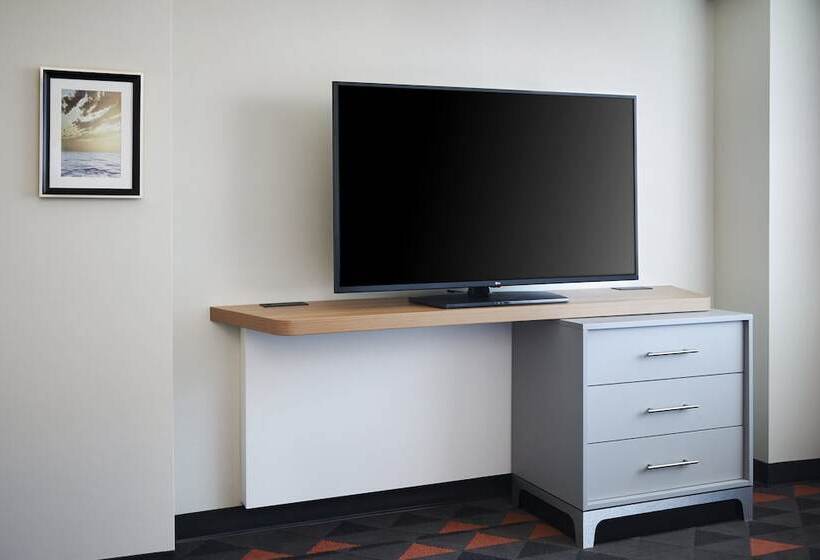 جناح, Holiday Inn & Suites Oakville At Bronte, An Ihg