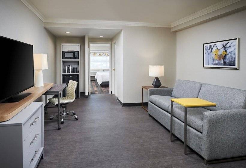 جناح, Holiday Inn & Suites Oakville At Bronte, An Ihg