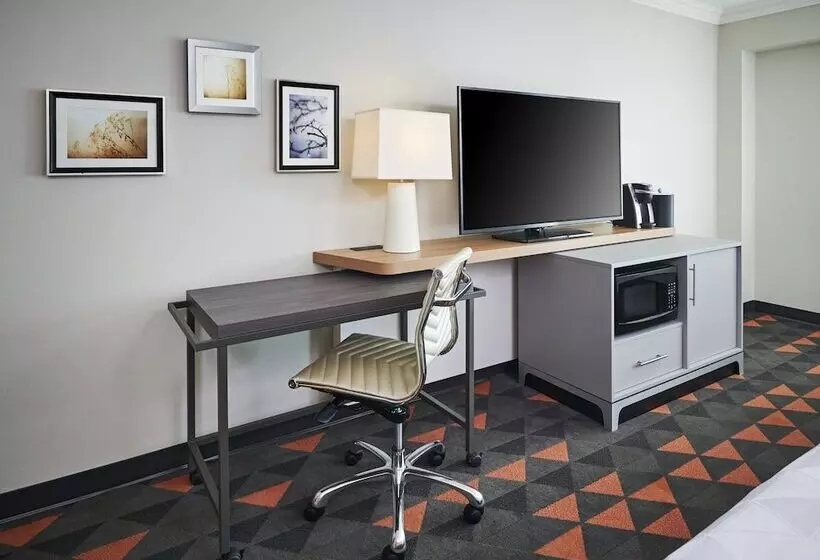 スタンダードルーム, Holiday Inn & Suites Oakville At Bronte, An Ihg