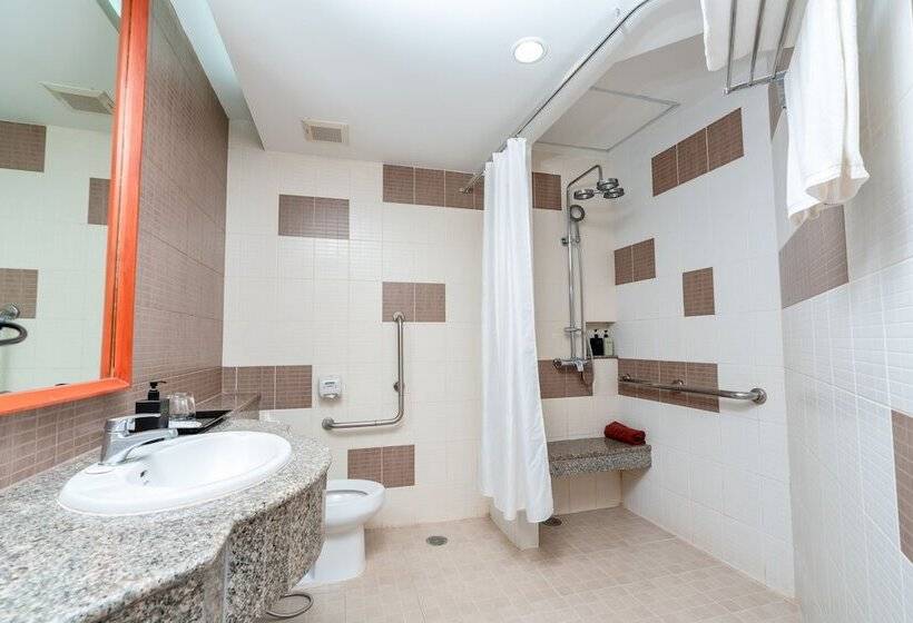 Номер Superior, Long Beach Chaam