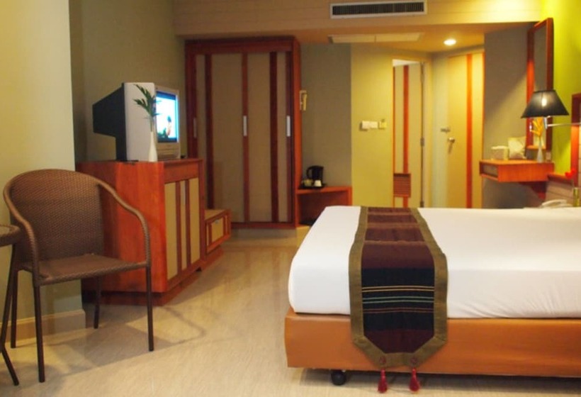 Номер Superior, Long Beach Chaam