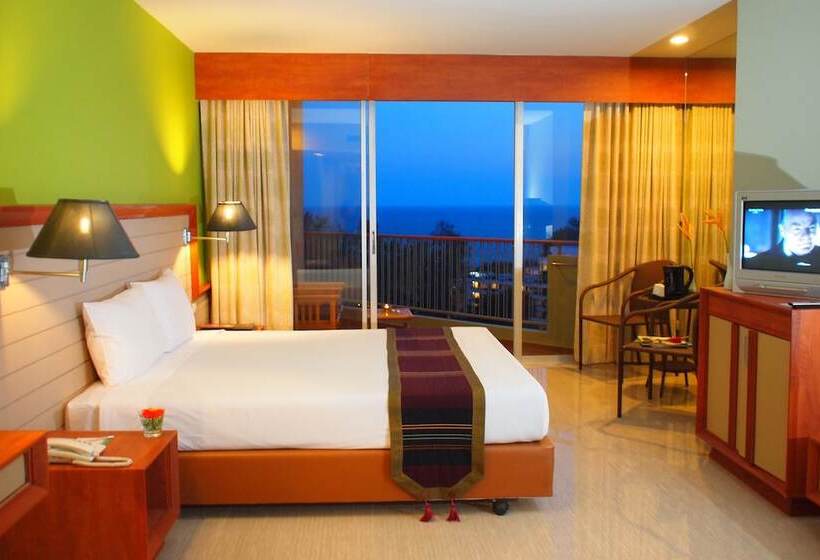 Номер Deluxe, Long Beach Chaam