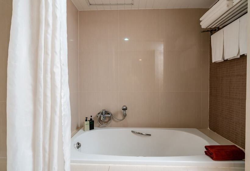 Family Suite, Long Beach Chaam