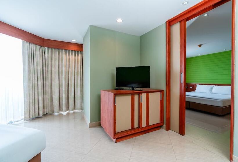 Family Suite, Long Beach Chaam