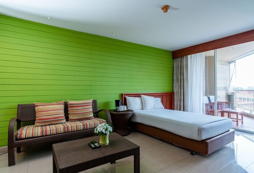 Family Suite, Long Beach Chaam