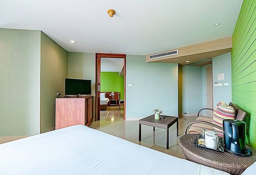 Family Suite, Long Beach Chaam