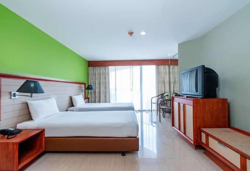 Номер Superior, Long Beach Chaam