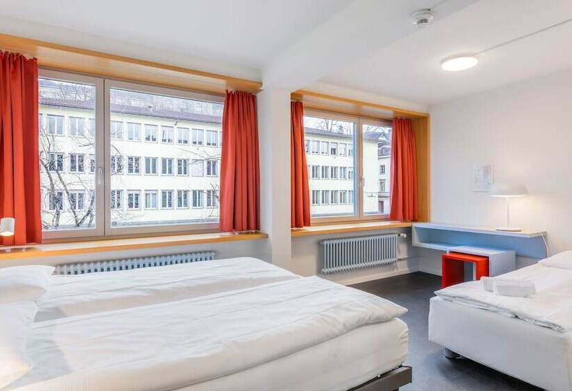 اتاق استاندارد, Marta