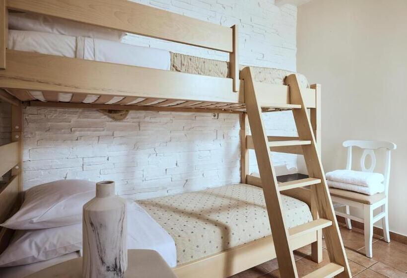 Семейный Номер, Naxos Magic Village