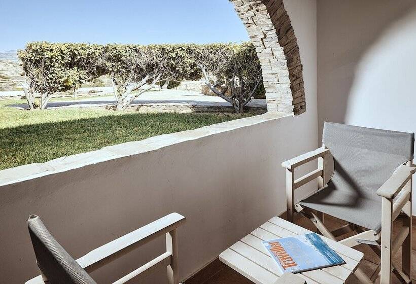 Семейный Номер, Naxos Magic Village