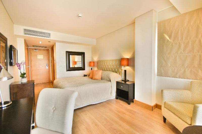 컴포트 싱글 룸, Plaza Resort