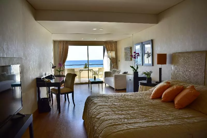 オーシャンビュースタンダードルーム, Plaza Resort