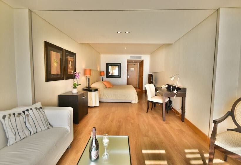 패밀리 룸 바다 전망, Plaza Resort