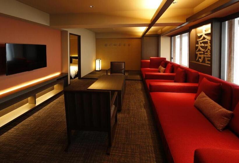 Suite with lake view, Grand Mercure Lake Biwa Resort & Spa