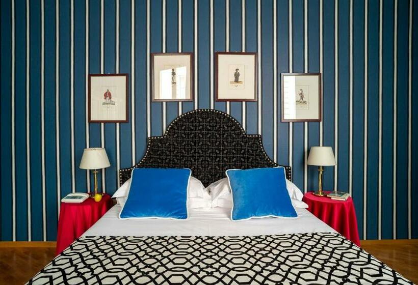 اتاق لوکس, Room Mate Isabella