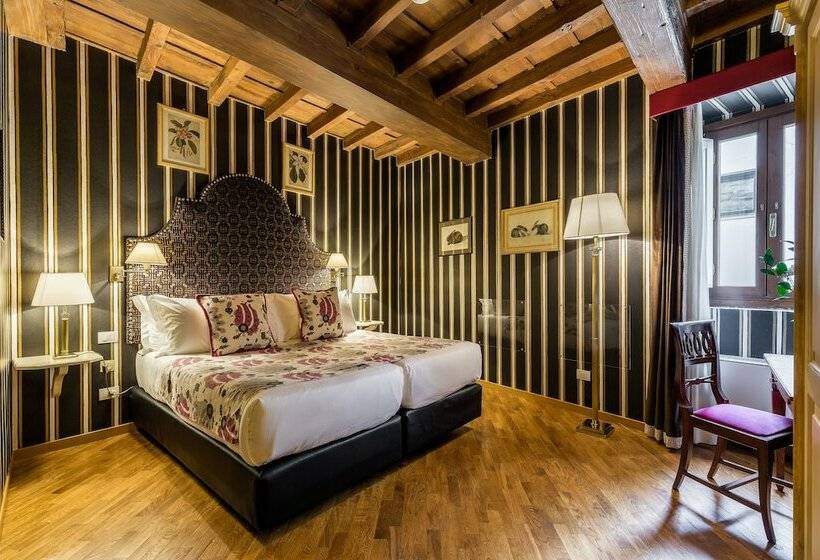 اتاق استاندارد, Room Mate Isabella