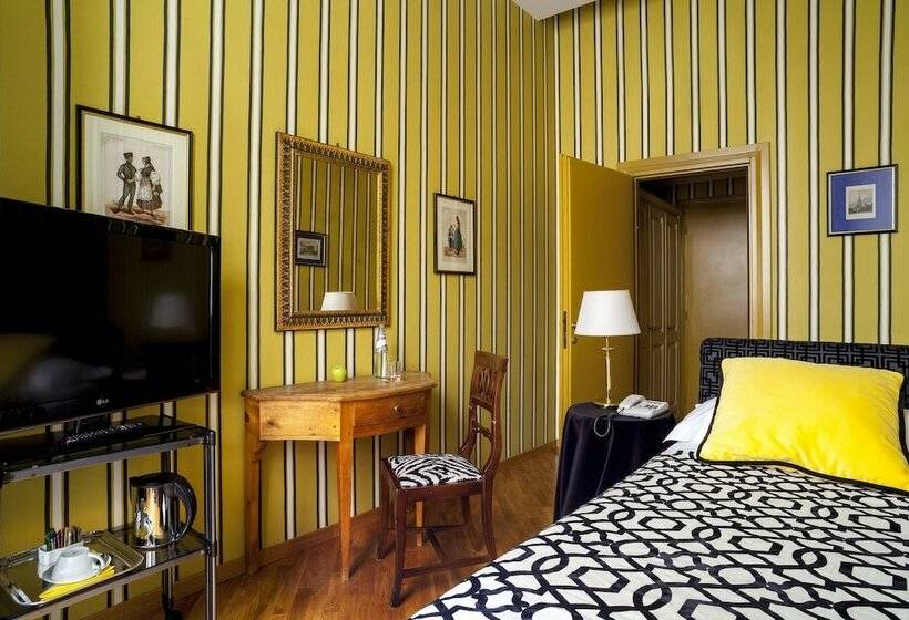 اتاق استاندارد یک نفره, Room Mate Isabella