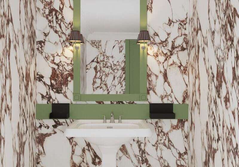 اتاق استاندارد یک نفره, Room Mate Isabella