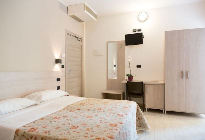 ファミリールーム, Saint Tropez   Pineto
