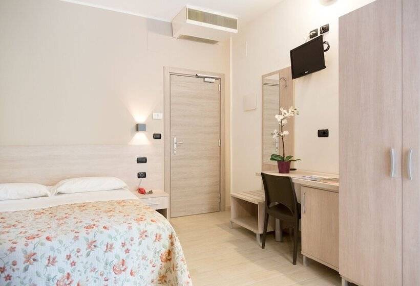 ファミリールーム, Saint Tropez   Pineto