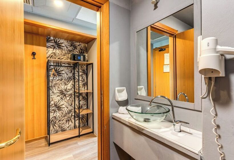 חדר סטנדרט, Scheppers