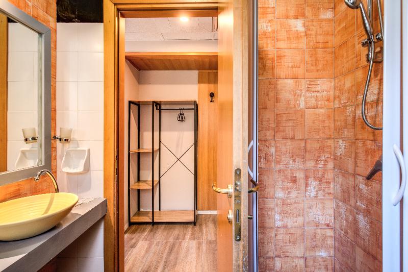 חדר סטנדרט, Scheppers