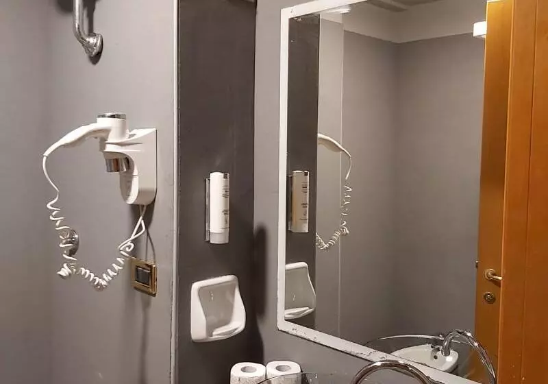 Standard Room, Scheppers