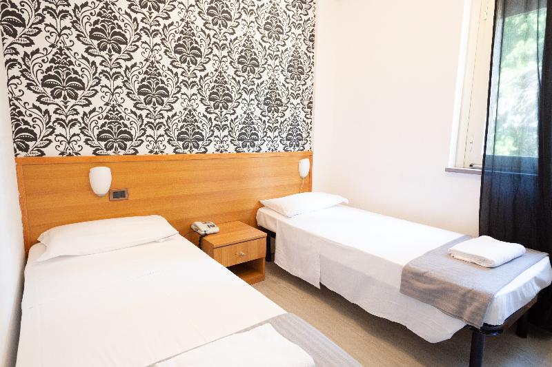 חדר סטנדרט, Scheppers