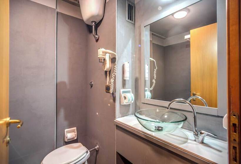 חדר סטנדרט, Scheppers