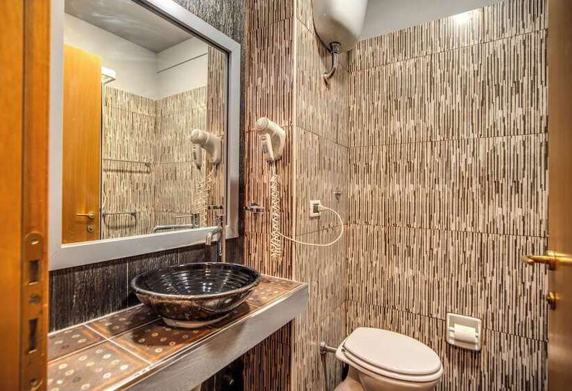 חדר משפחתי, Scheppers