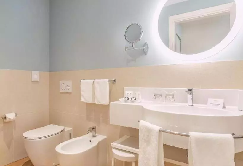 Standard Kolmen Hengen Huone Parveke, Sky Pool Hotel Sole Garda