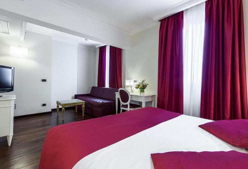 استودیو خانوادگی, Trilussa Palace Hotel Congress & Spa