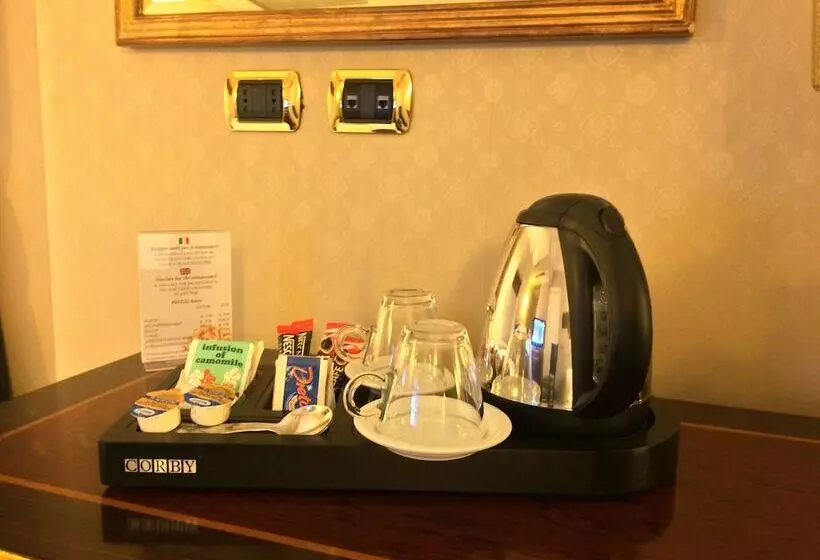 ファミリーステューディオ, Trilussa Palace Hotel Congress & Spa