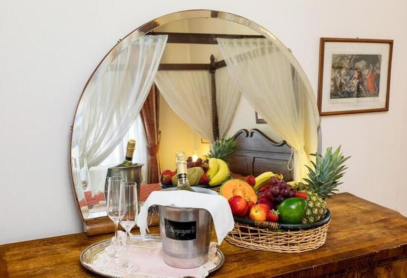 جناح, Villa Albertina