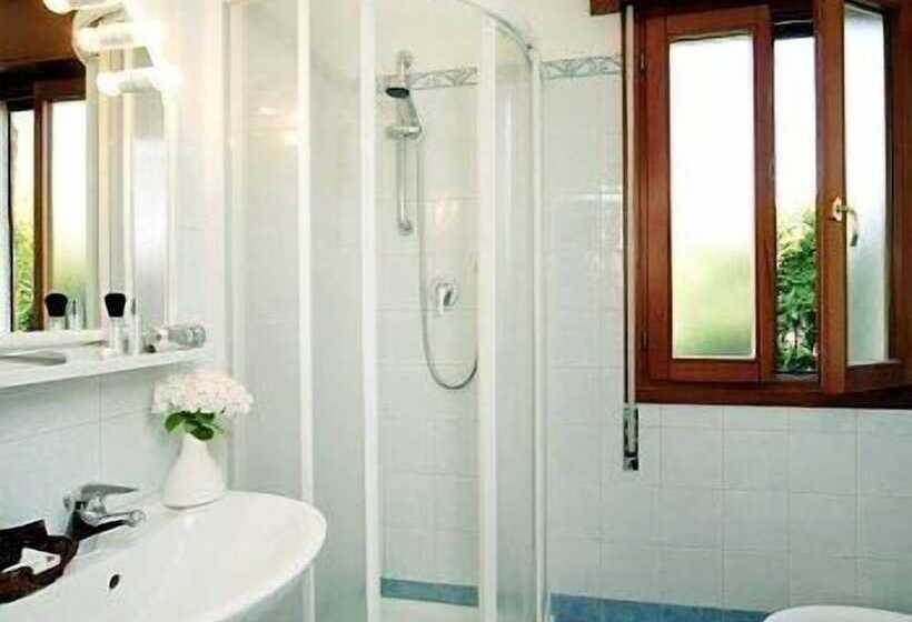 جناح, Villa Albertina