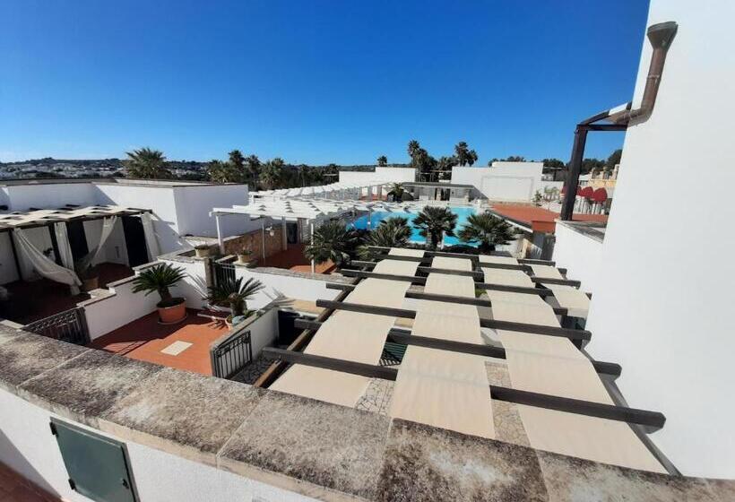 חדר סופריור לארבעה, Messapia Hotel & Resort