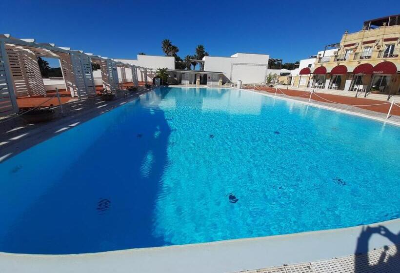 غرفة سوبيريور مزودة بشرفة, Messapia Hotel & Resort