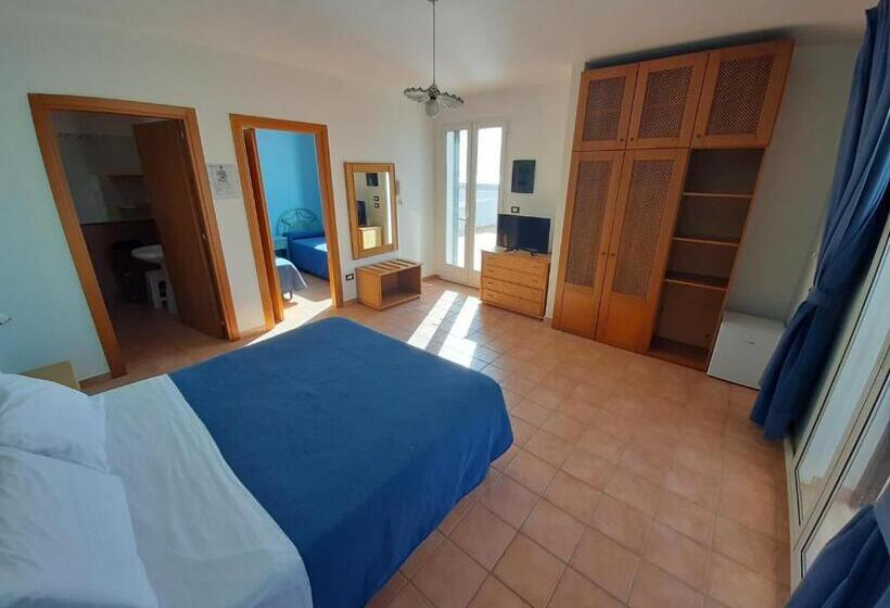 חדר סופריור לארבעה, Messapia Hotel & Resort