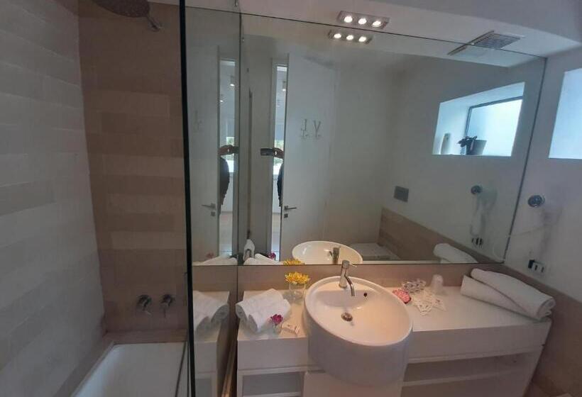 חדר סופריור עם מיטת קינג, Messapia Hotel & Resort