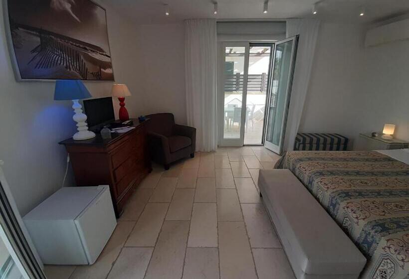 غرفة سوبيريور سرير كينج, Messapia Hotel & Resort